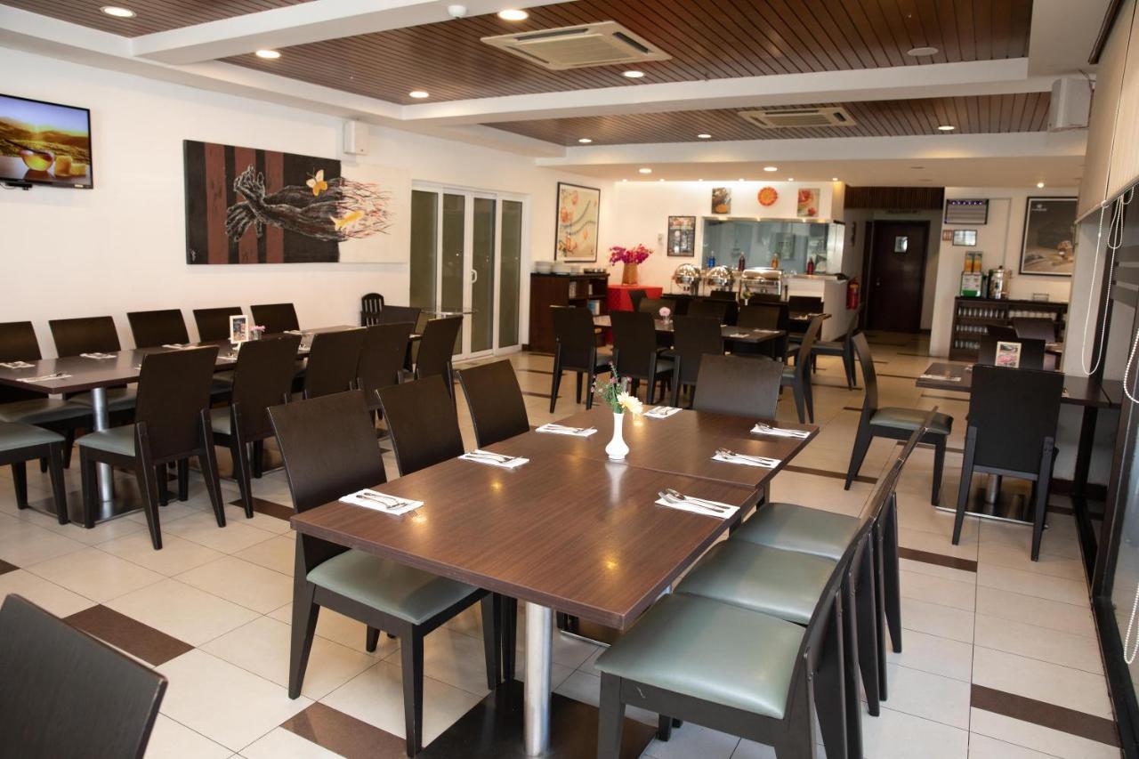 Jewels Hotel Kota Bharu Buitenkant foto